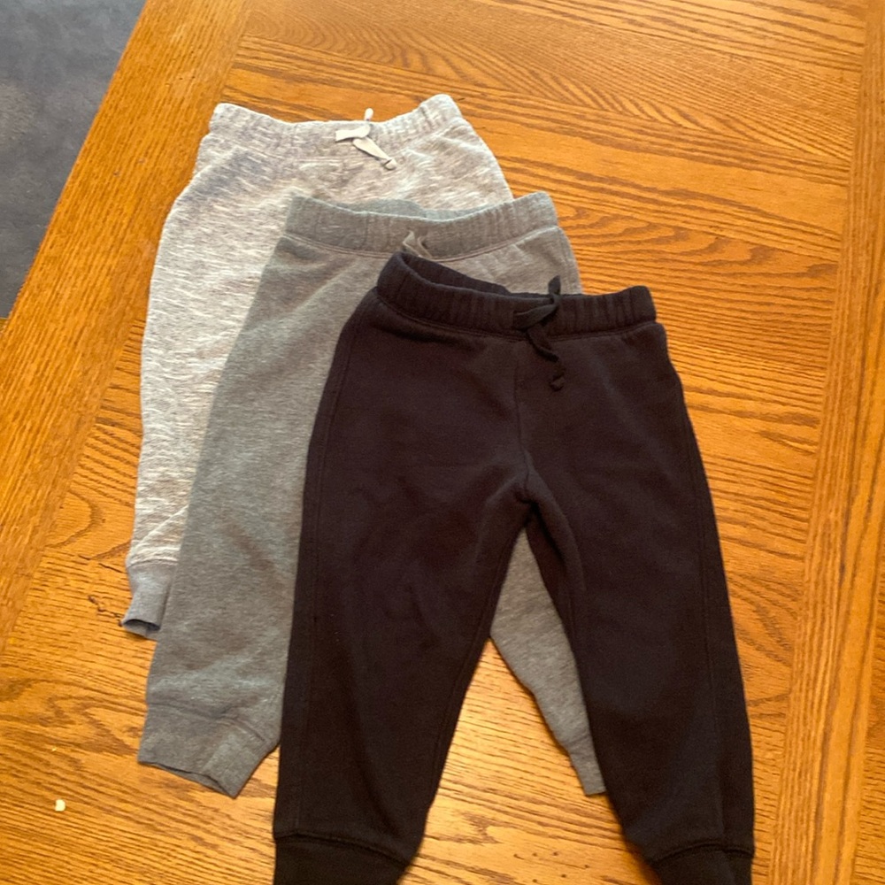 3T Boys Jumping Bean pants - 3 pairs